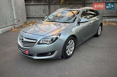 Универсал Opel Insignia 2014 в Киеве