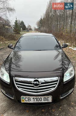 Седан Opel Insignia 2012 в 