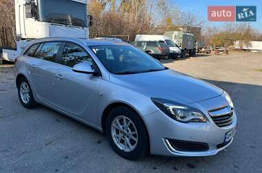 Універсал Opel Insignia 2015 в Житомирі