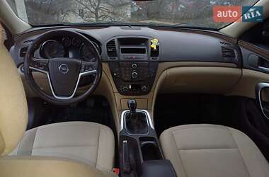 Універсал Opel Insignia 2011 в Долині