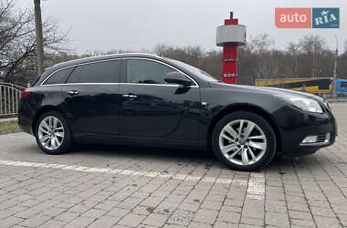 Універсал Opel Insignia 2013 в Тернополі