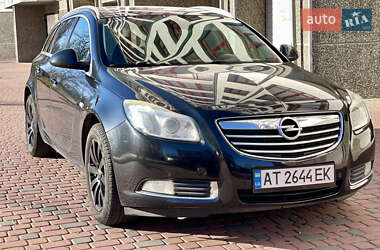 Универсал Opel Insignia 2010 в Ивано-Франковске