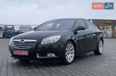 Седан Opel Insignia 2009 в Косові