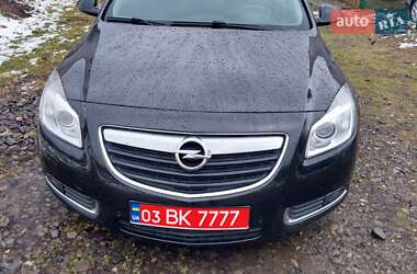 Універсал Opel Insignia 2012 в Великій Багачці