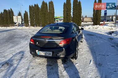 Ліфтбек Opel Insignia 2009 в Почаєві