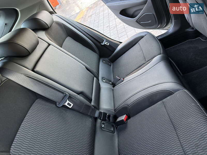 Седан Opel Insignia 2019 в Кам'янець-Подільському