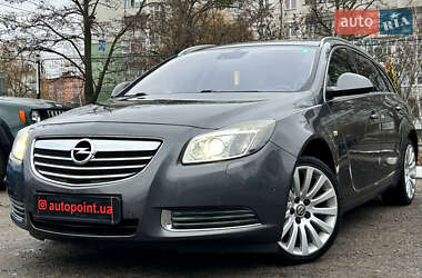 Універсал Opel Insignia 2011 в Сумах