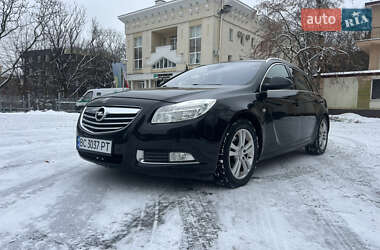 Універсал Opel Insignia 2010 в Львові