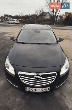 Універсал Opel Insignia 2012 в Рівному