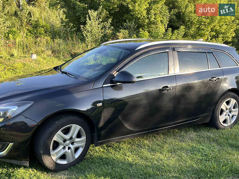 Універсал Opel Insignia 2015 в Києві