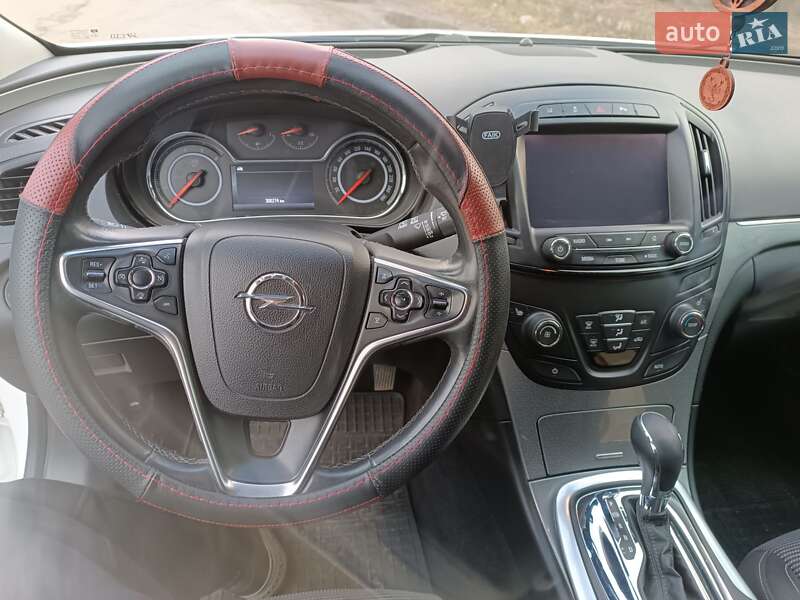 Універсал Opel Insignia 2015 в Коростишеві