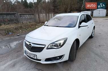 Універсал Opel Insignia 2015 в Коростишеві