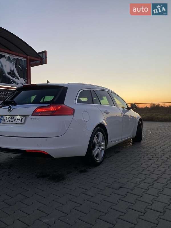 Универсал Opel Insignia 2012 в Виноградове фото 3 Универсал Opel Insignia 2012 в Виноградове
