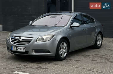 Седан Opel Insignia 2010 в Рівному