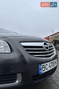 Універсал Opel Insignia 2009 в Самборі