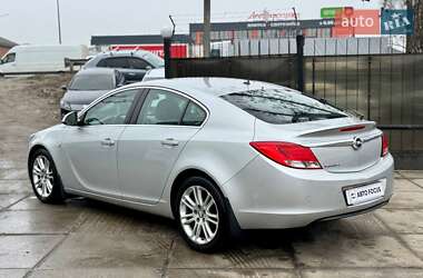 Лифтбек Opel Insignia 2011 в Киеве