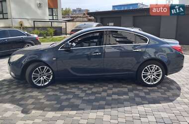 Седан Opel Insignia 2009 в Івано-Франківську