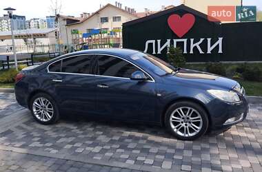 Седан Opel Insignia 2009 в Івано-Франківську