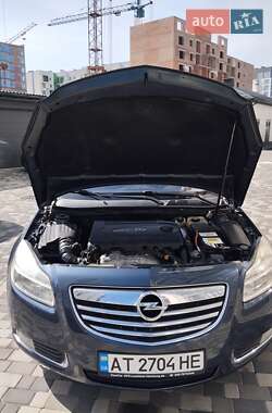 Седан Opel Insignia 2009 в Івано-Франківську