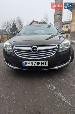 Седан Opel Insignia 2014 в Звягеле