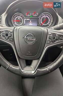 Седан Opel Insignia 2014 в Звягеле