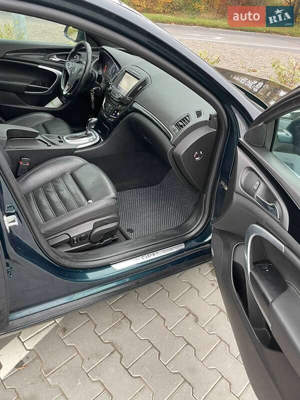 Універсал Opel Insignia 2016 в Хмельницькому