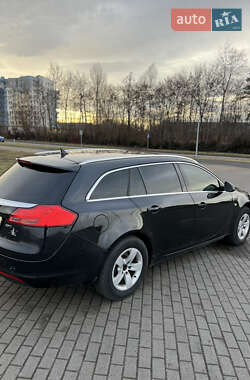 Універсал Opel Insignia 2010 в Львові