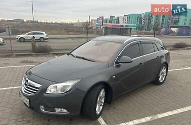 Универсал Opel Insignia 2011 в Киеве