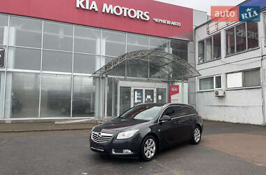 Універсал Opel Insignia 2014 в Чернігові