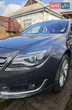 Универсал Opel Insignia 2014 в 