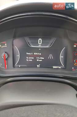 Универсал Opel Insignia 2014 в 