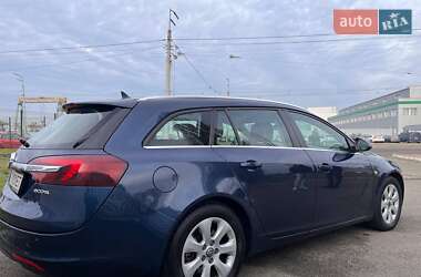 Универсал Opel Insignia 2014 в Киеве