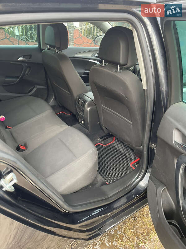 Универсал Opel Insignia 2010 в Камне-Каширском