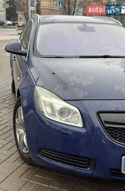 Универсал Opel Insignia 2010 в Киеве