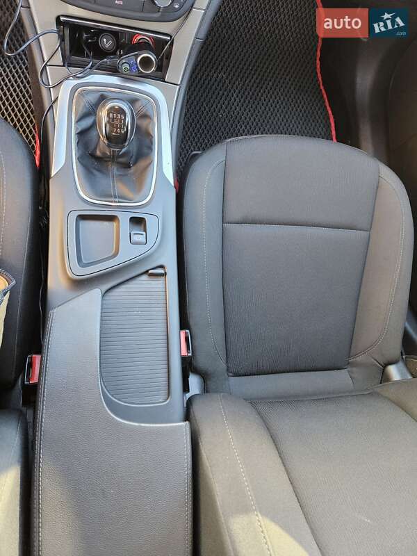 Универсал Opel Insignia 2009 в Львове