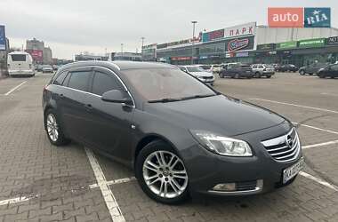 Универсал Opel Insignia 2011 в Киеве