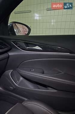 Лифтбек Opel Insignia 2021 в 