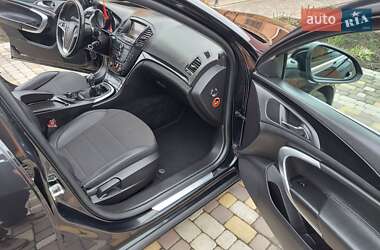 Универсал Opel Insignia 2011 в 