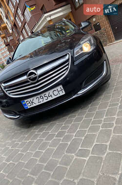 Універсал Opel Insignia 2014 в Вараші