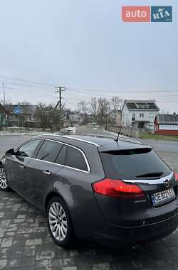 Универсал Opel Insignia 2010 в Черновцах