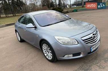 Седан Opel Insignia 2009 в 