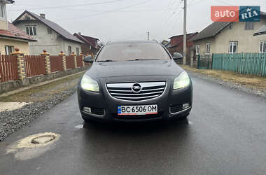 Универсал Opel Insignia 2013 в 
