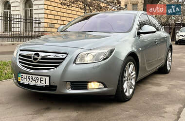 Седан Opel Insignia 2010 в Одессе