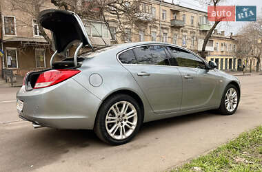 Седан Opel Insignia 2010 в Одесі