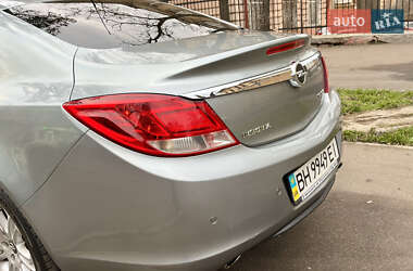 Седан Opel Insignia 2010 в Одесі