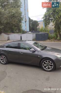 Ліфтбек Opel Insignia 2010 в Запоріжжі