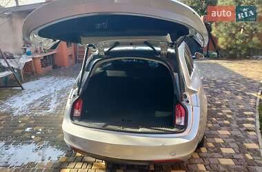 Універсал Opel Insignia 2010 в 