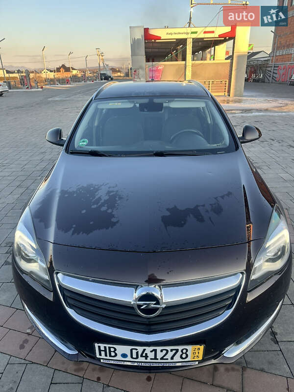 Универсал Opel Insignia 2016 в Хусте