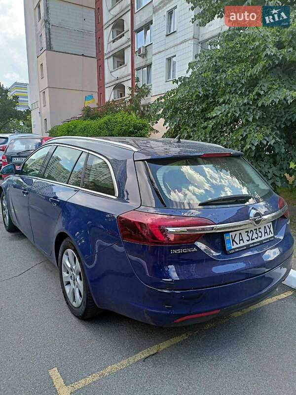 Универсал Opel Insignia 2014 в Киеве