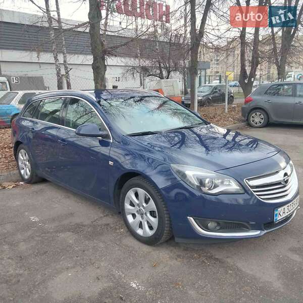 Универсал Opel Insignia 2014 в Киеве